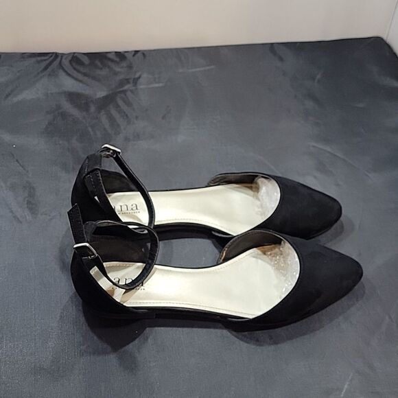 A.N.A A NEW APPROACH POINTED TOE ADJUSTABLE BUCKLE STRAP FLAT SHOE - Picture 5 of 14